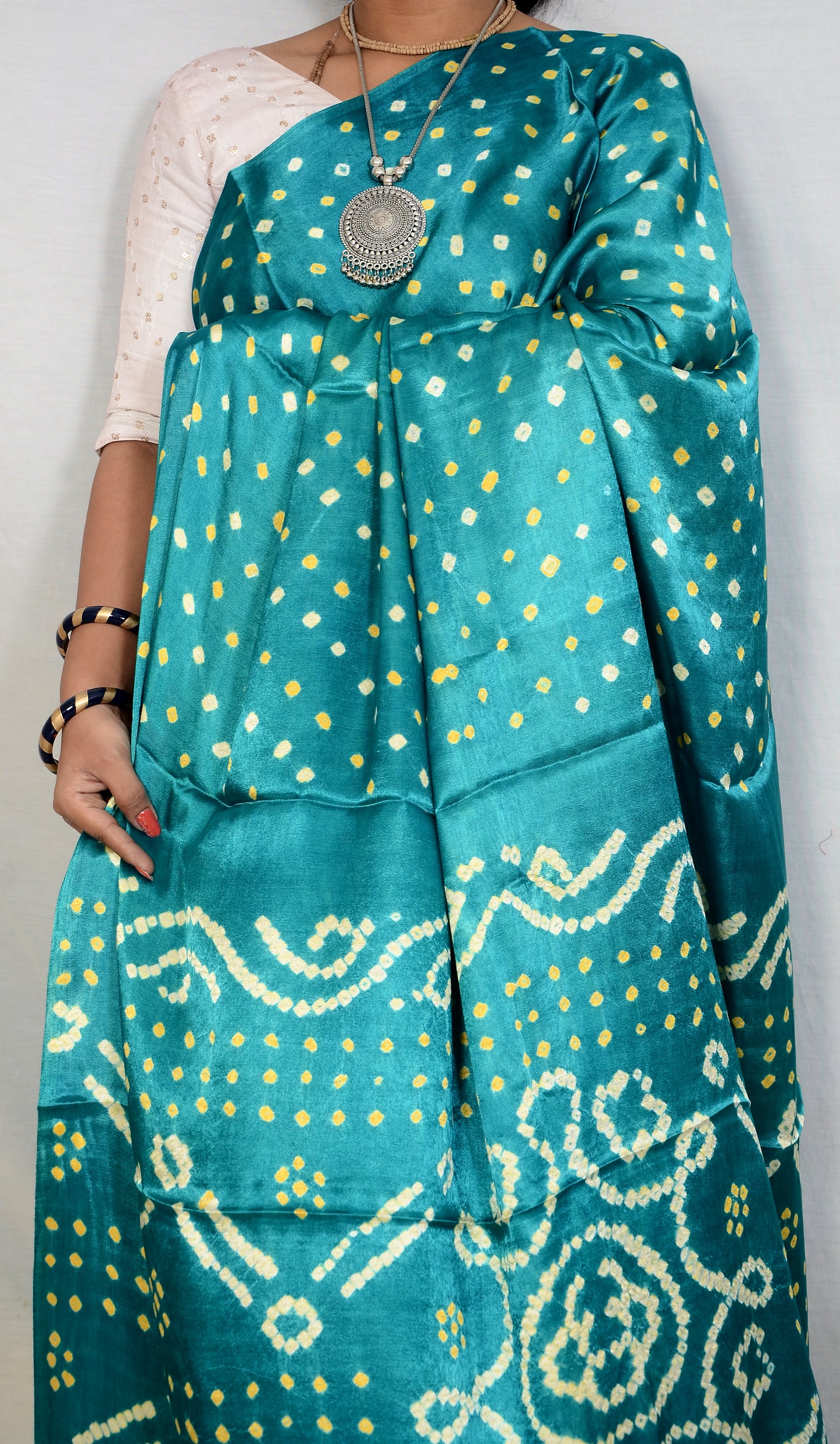 Rama Roop – Rama Green Modal Silk Bandhani Saree with Japan Zari