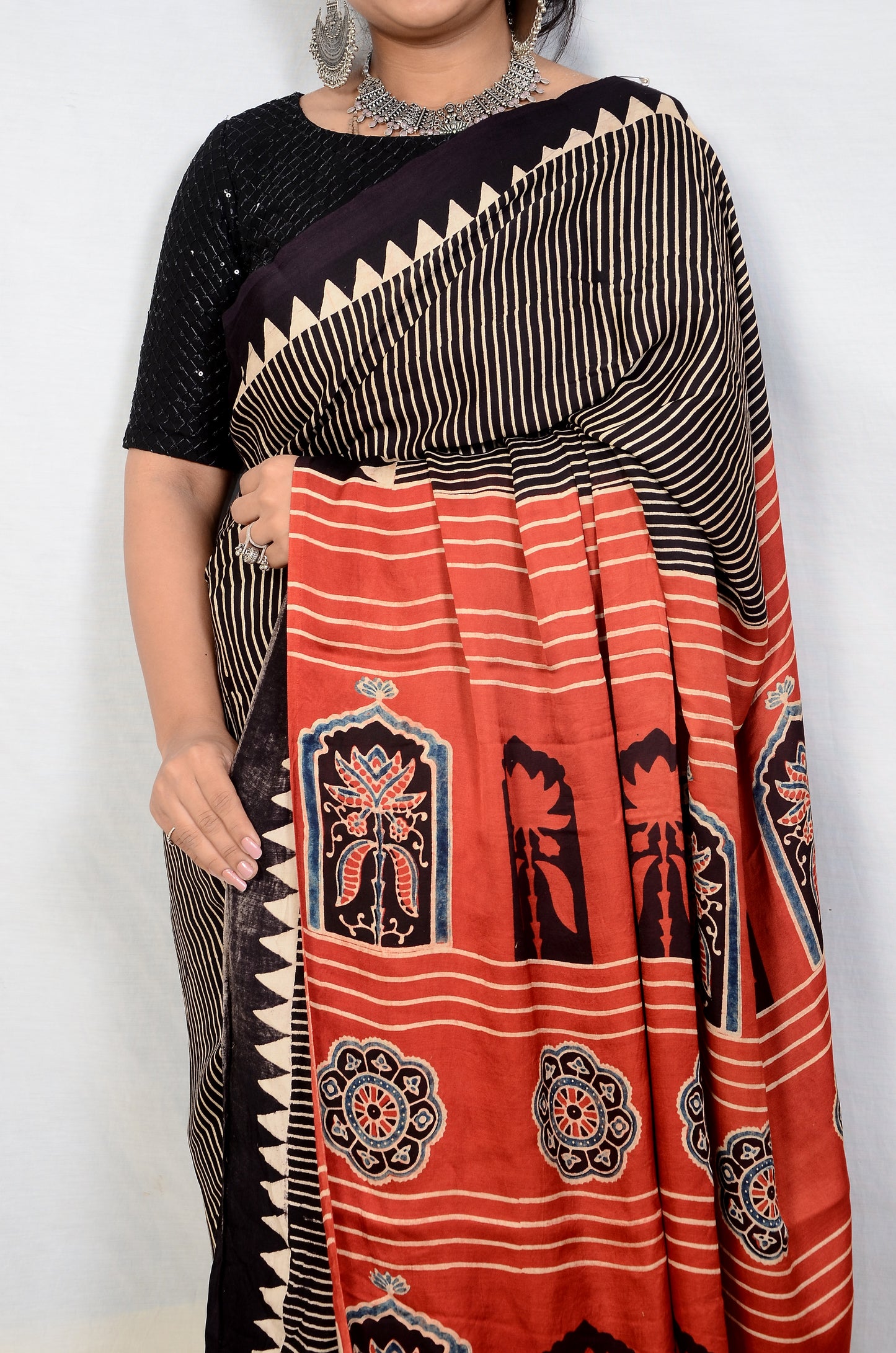 Nomadic beauty Marun and Black Ajarakh block print saree