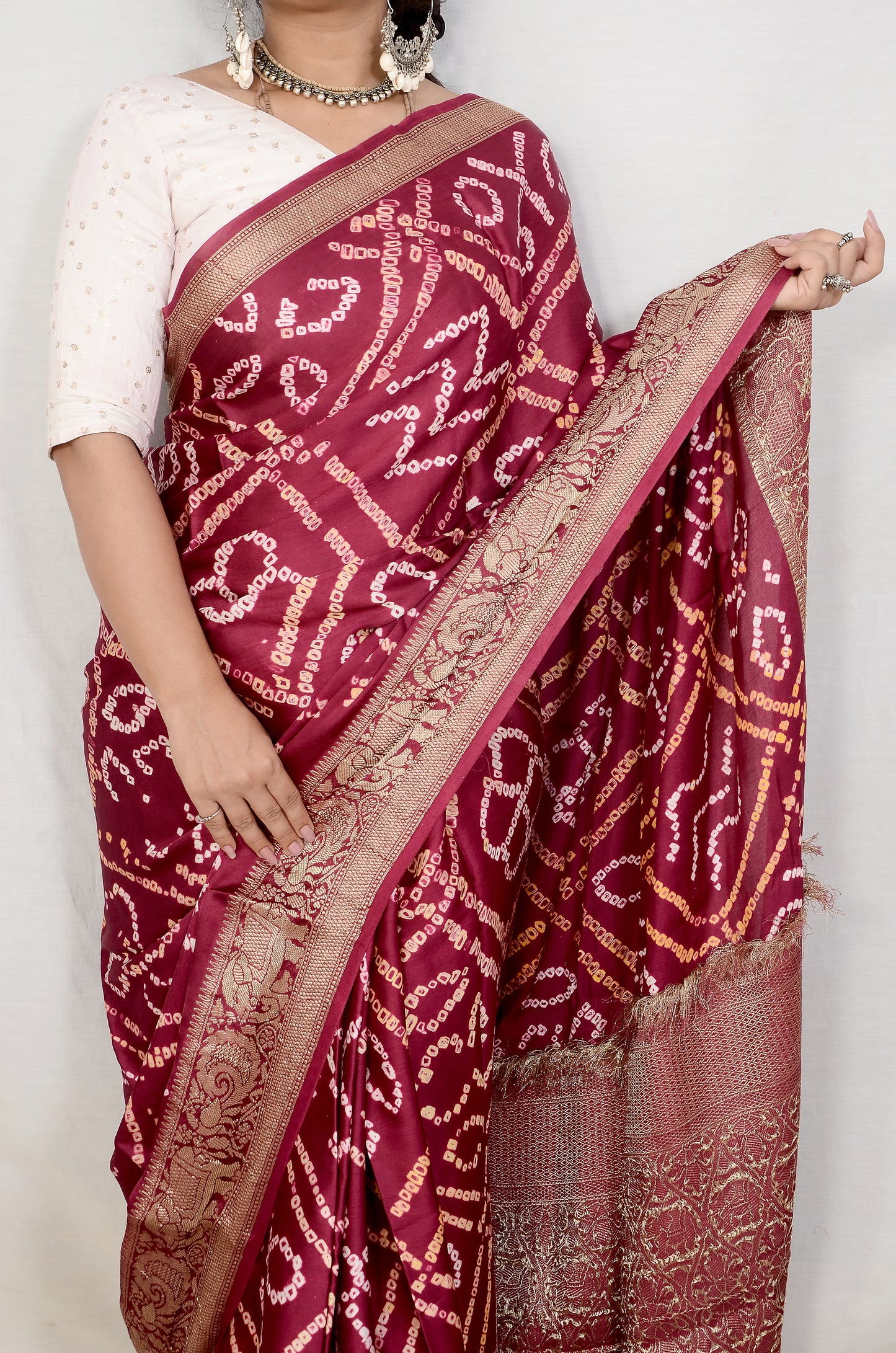 Enchanting Weaves Wine bandhani saree
