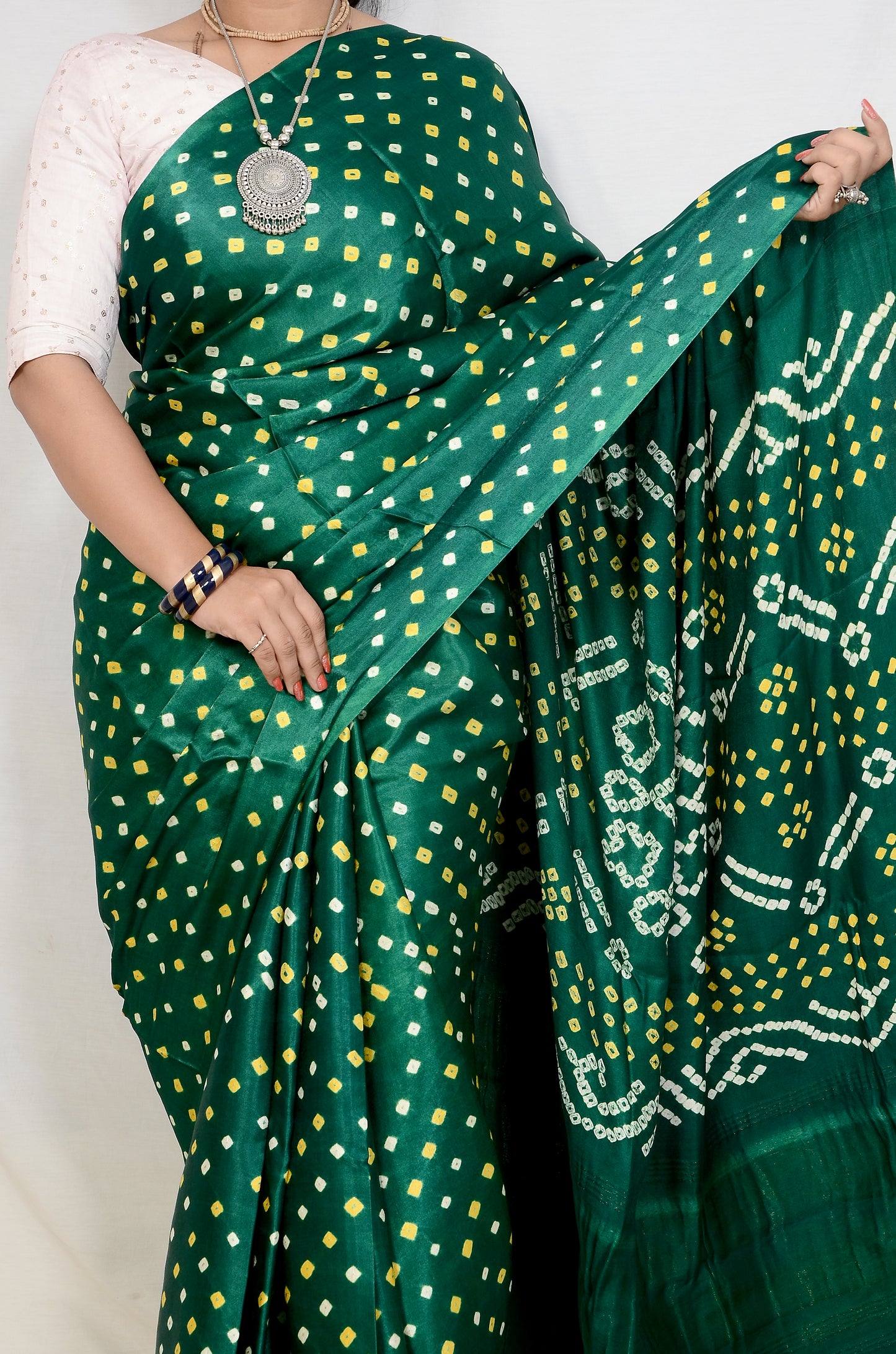 Green Modal Silk Saree with Traditional Bandhani Work