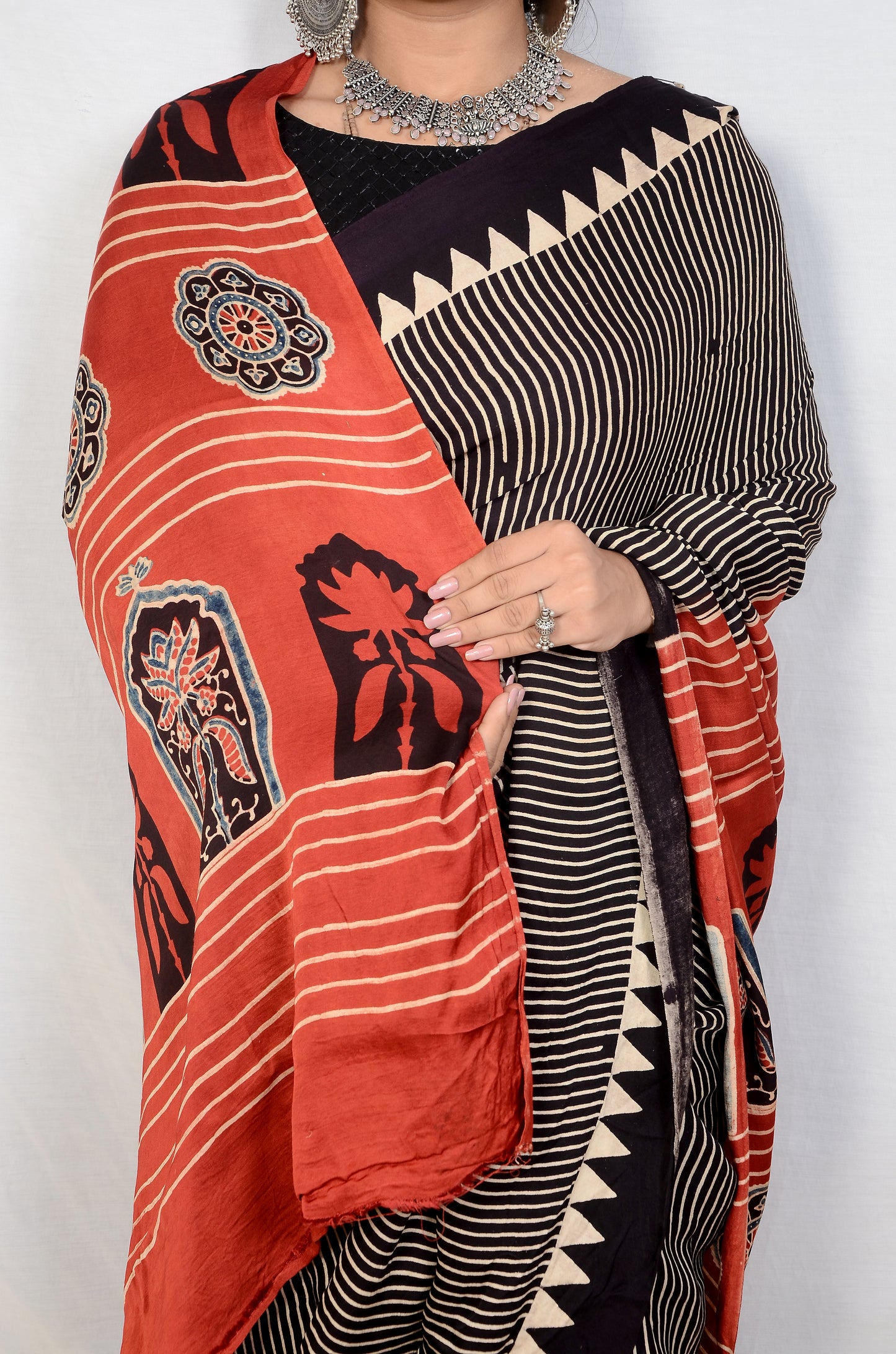 Nomadic beauty Marun and Black Ajarakh block print saree