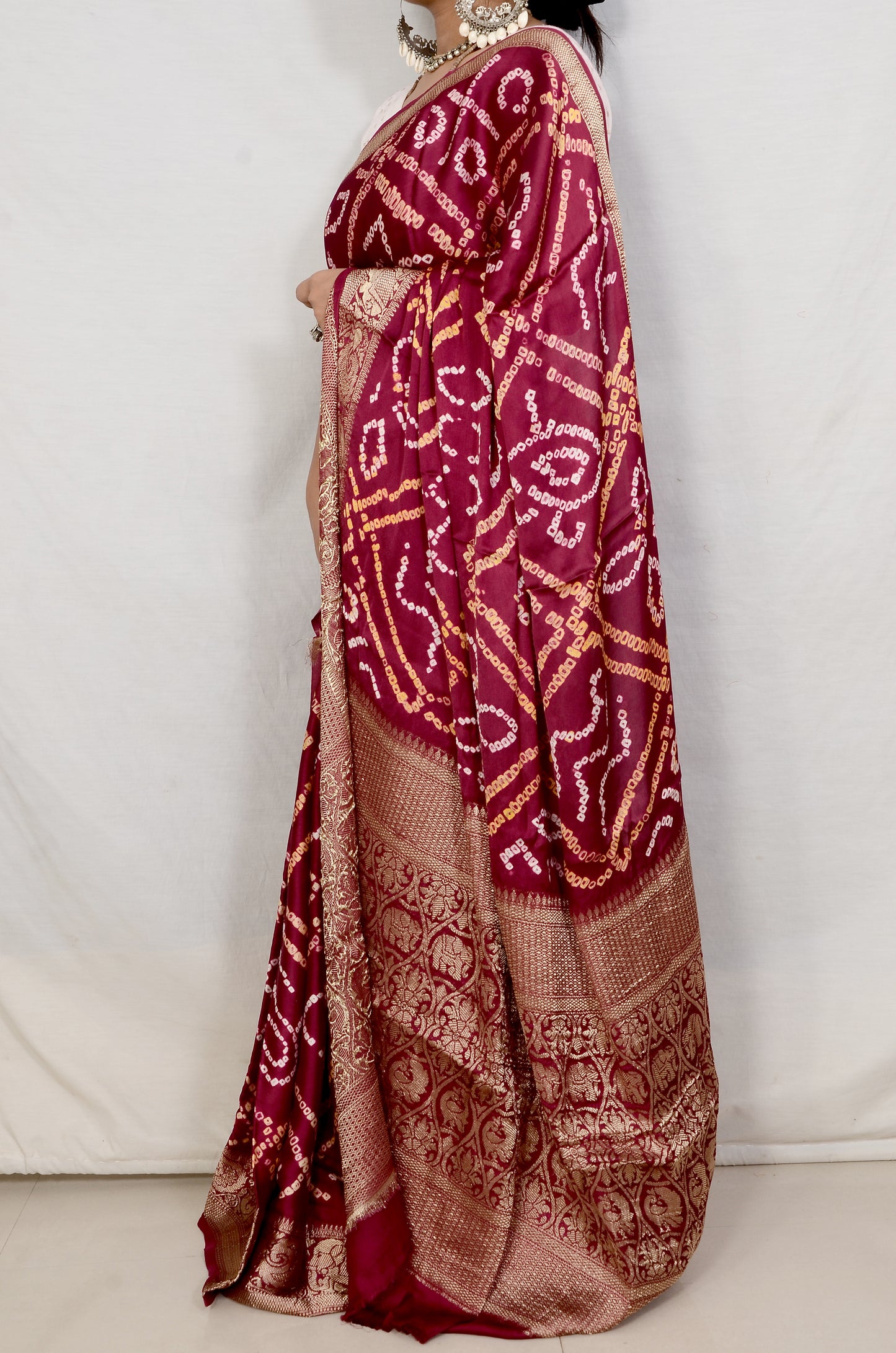 Enchanting Weaves Wine bandhani saree