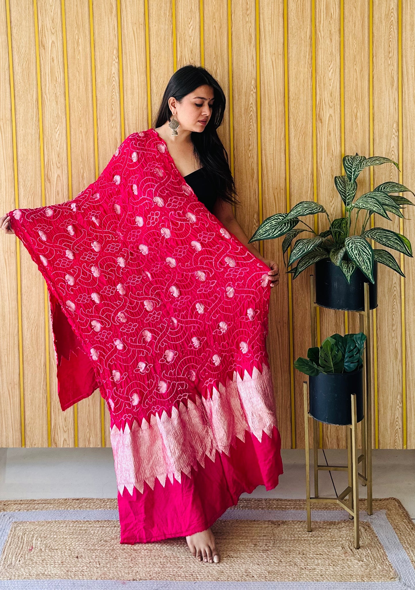 Varanasi velvet Strawberry Pink dupatta
