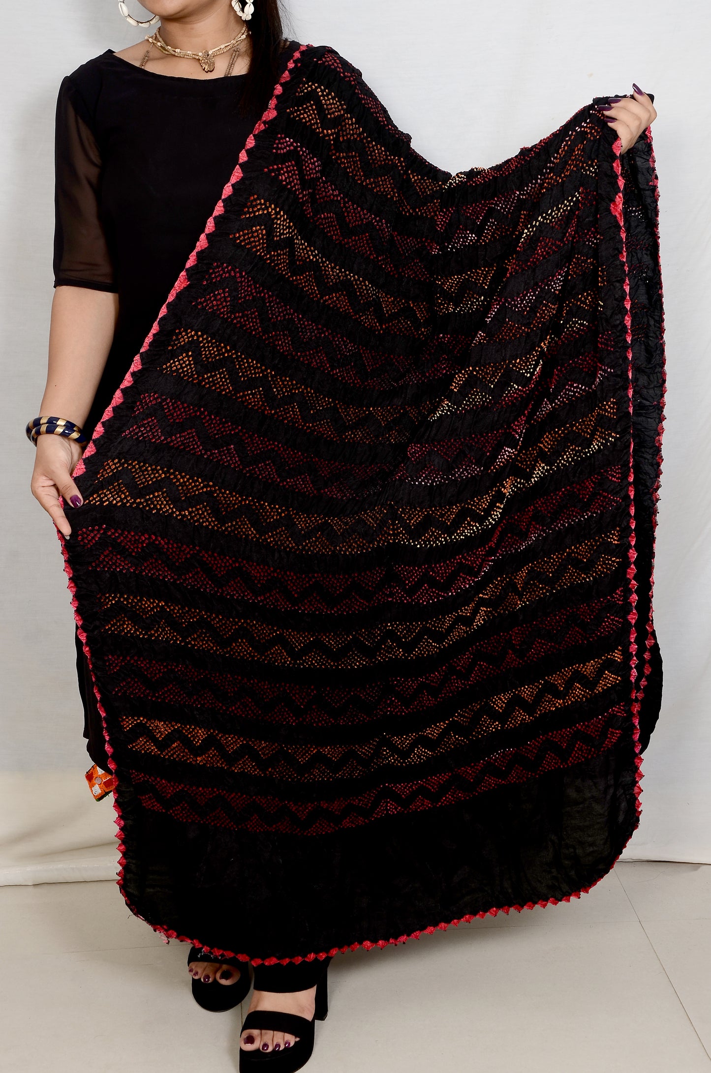 Black multi rai bandhej Dupatta