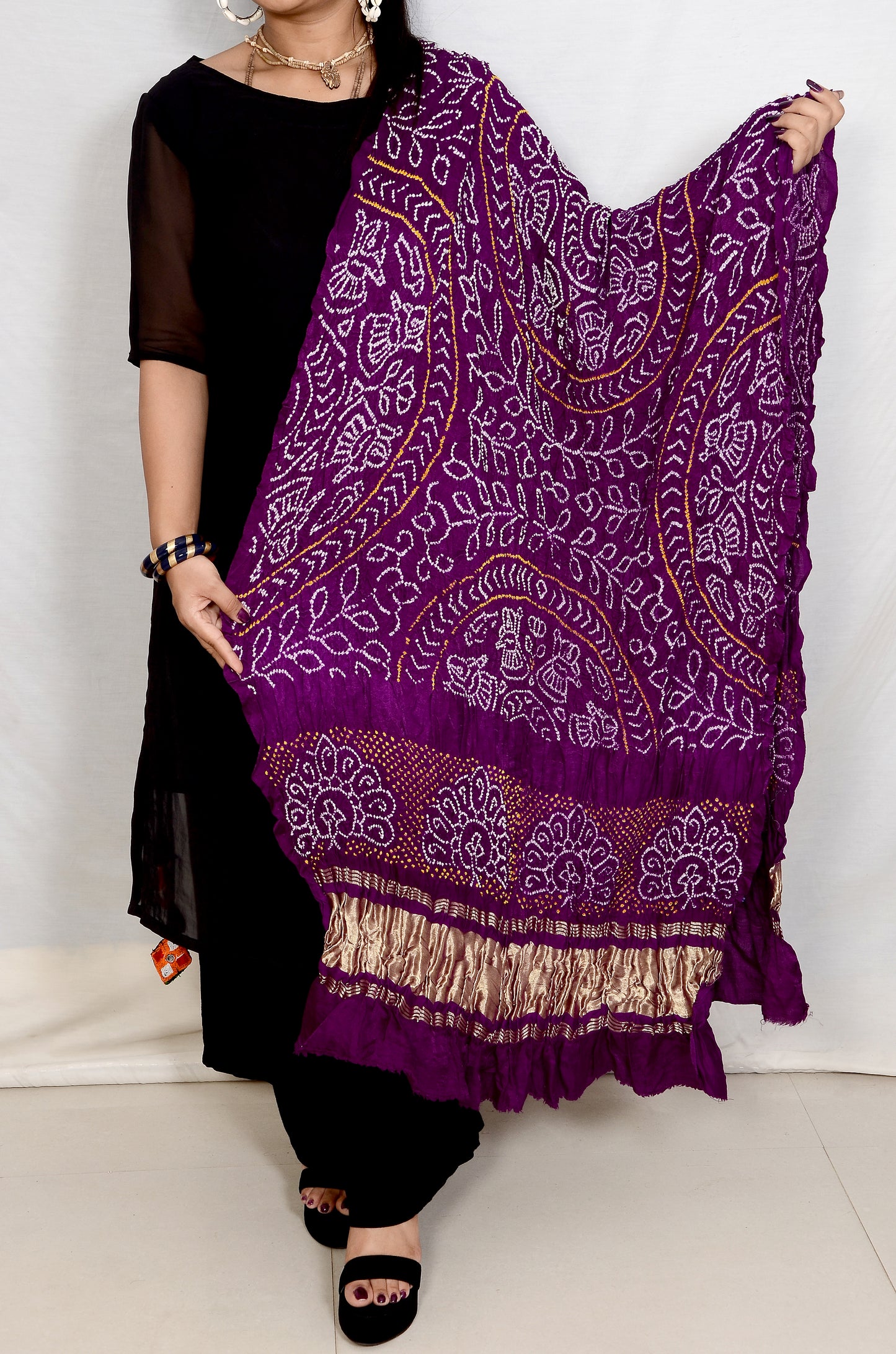 Bengan Rasmandal rai bandhej Dupatta
