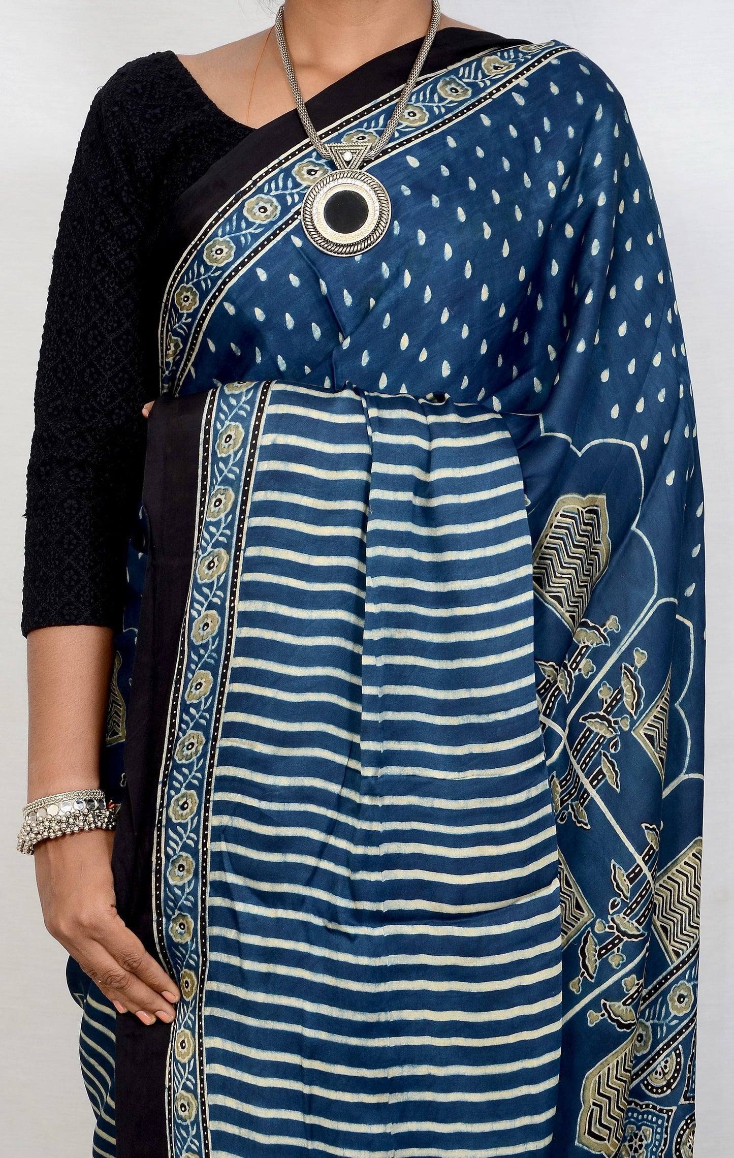 "Ocean Verse – Indigo Ajrakh Modal Silk Saree"