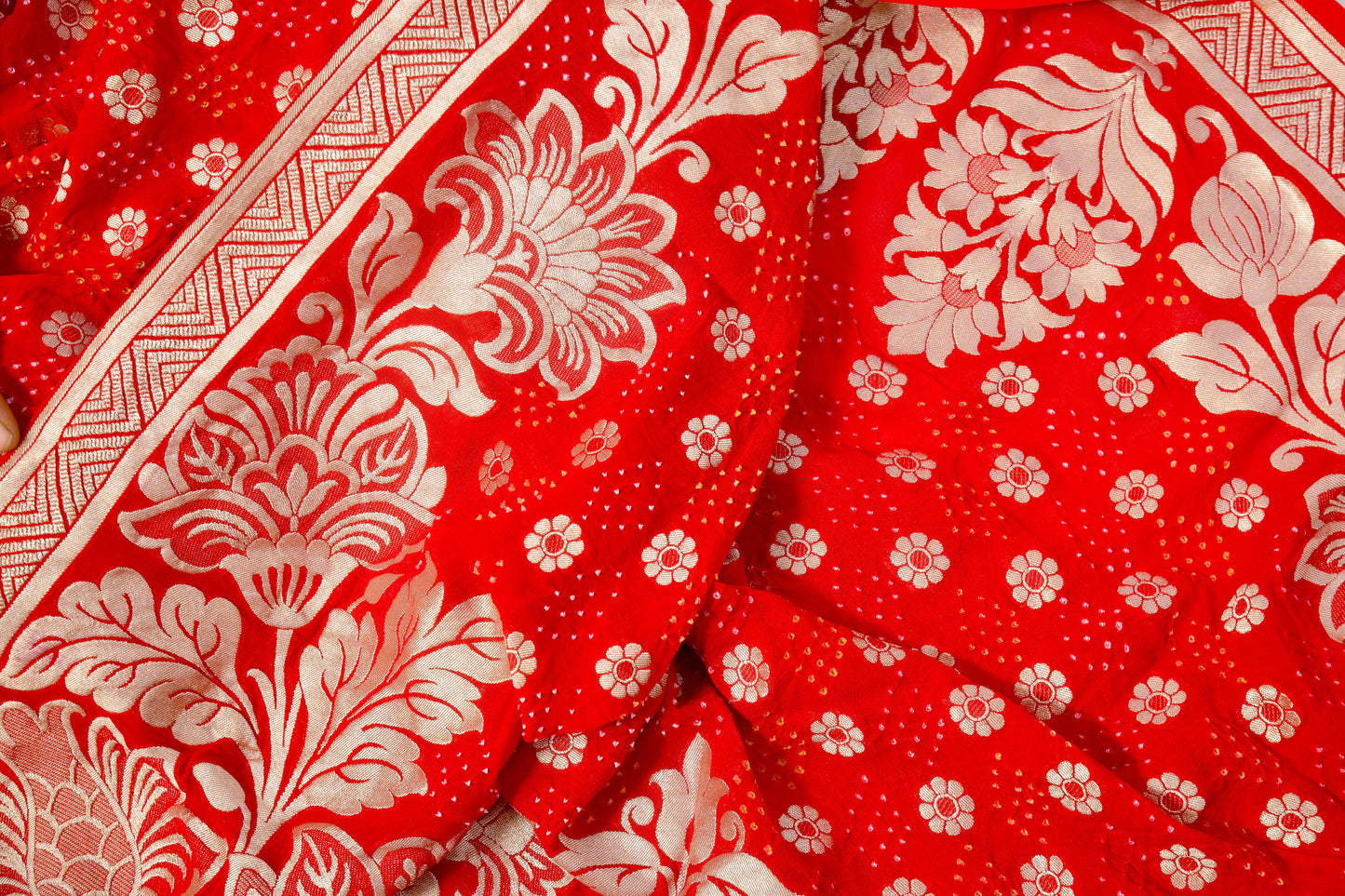 “Rakt – The Royal Red Khaddi Georgette Handloom Bandhani Dupatta”