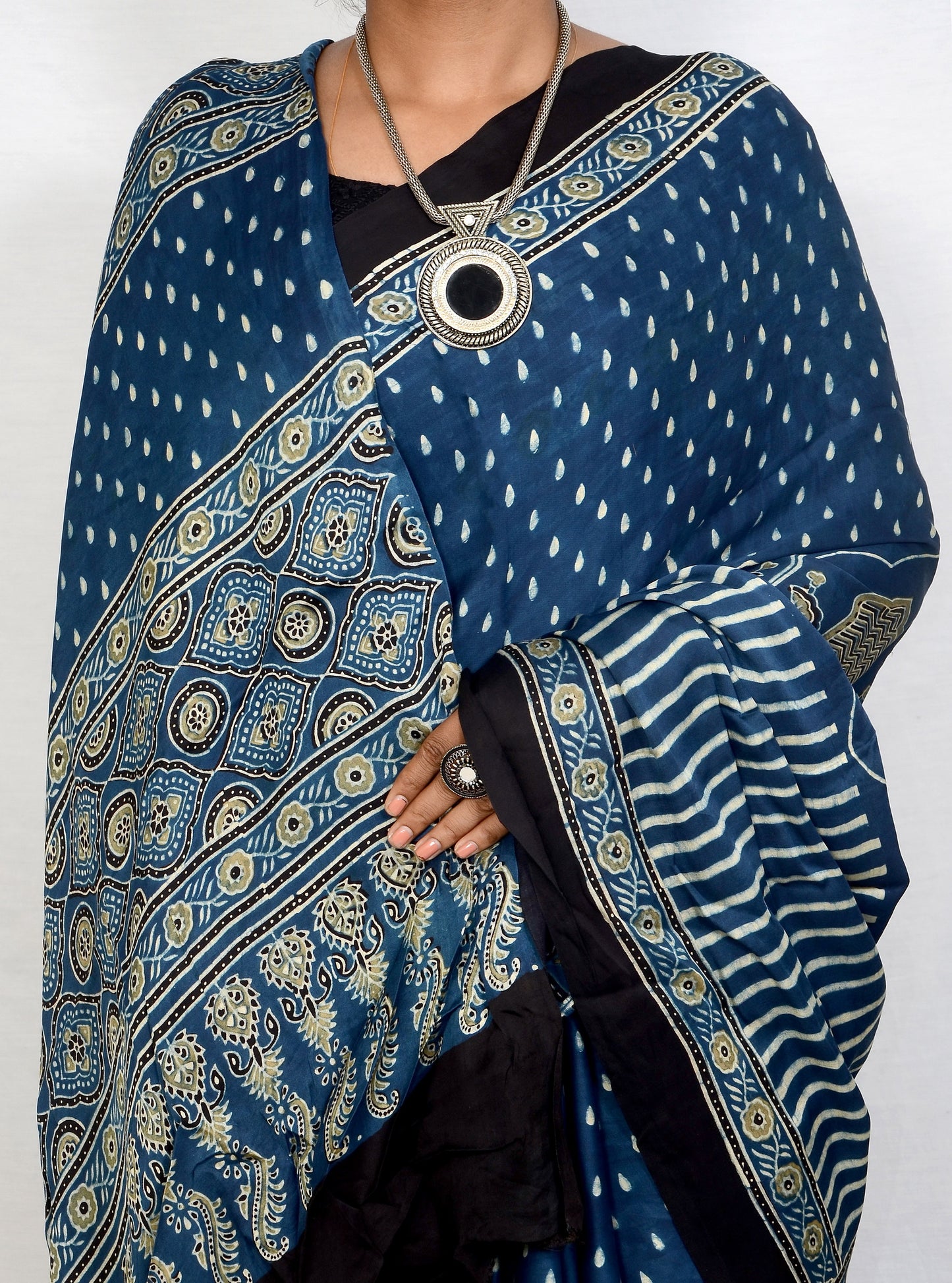 "Ocean Verse – Indigo Ajrakh Modal Silk Saree"