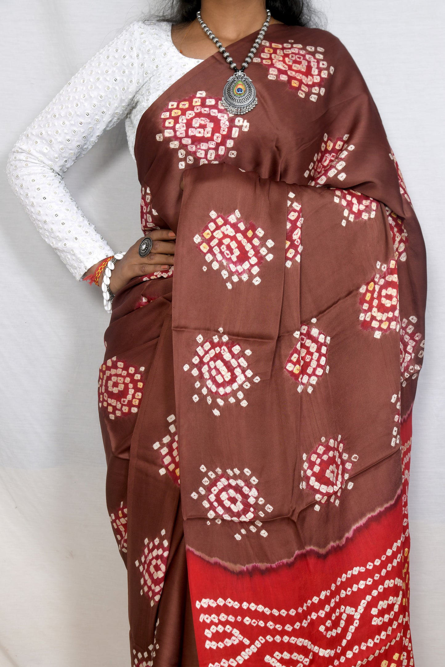 Traditional Gulti Bandhani Saree in Earthy Red & Brown