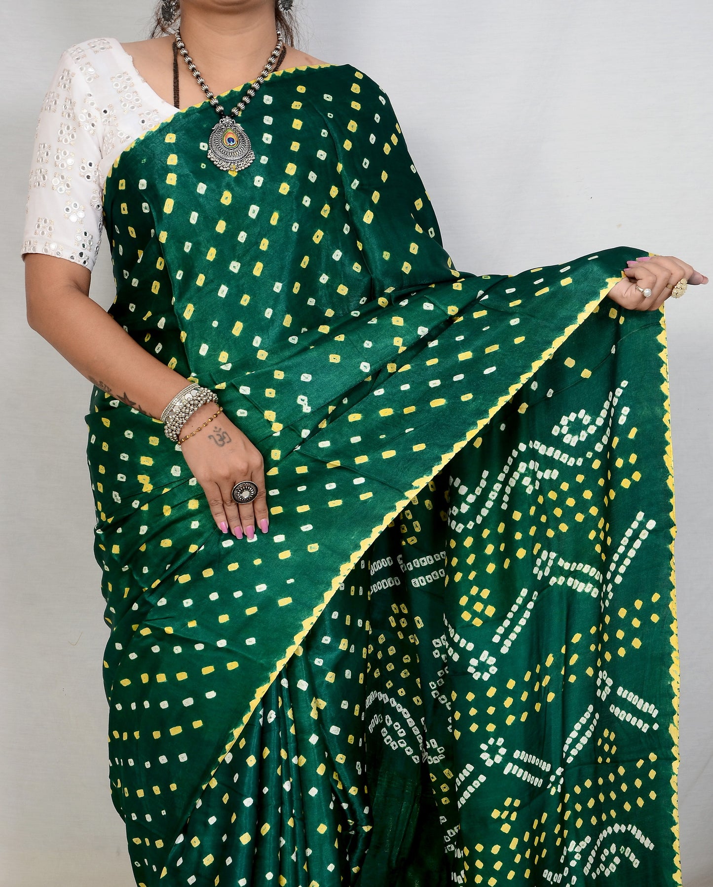 Rama green dani saree with edges