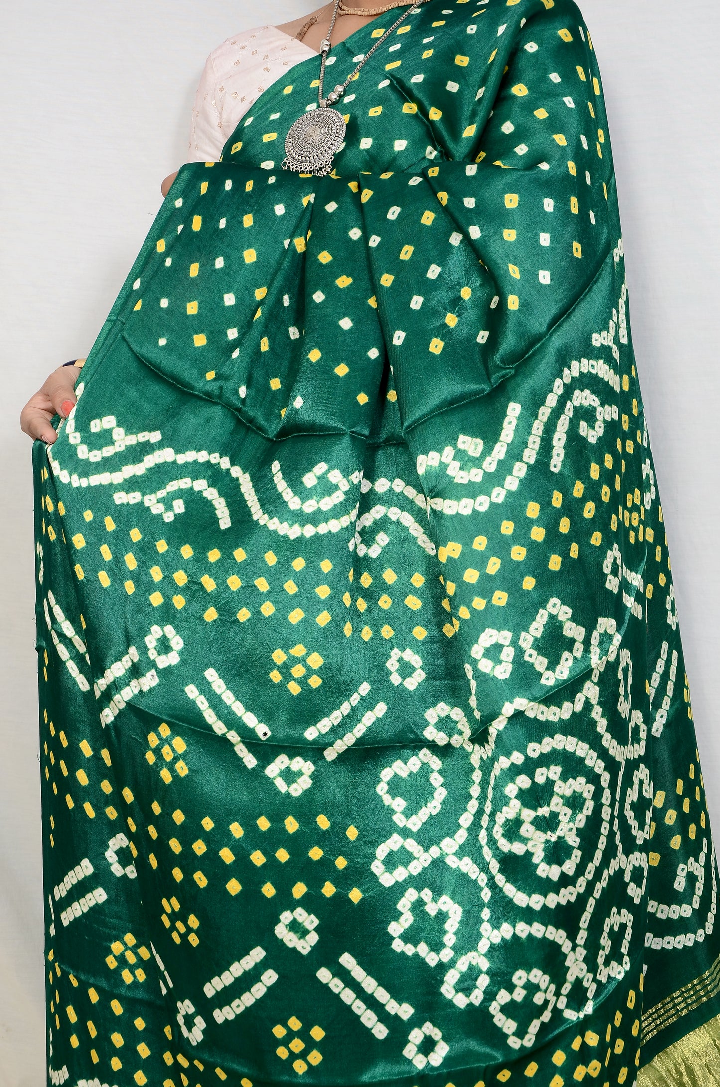 Green Modal Silk Saree with Traditional Bandhani Work