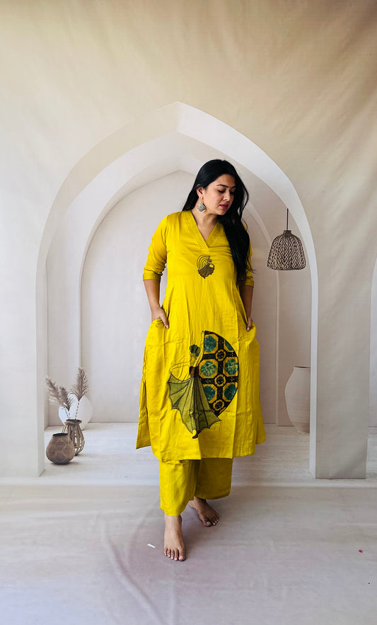 Mustard yellow Silken Serenity Kurta Set