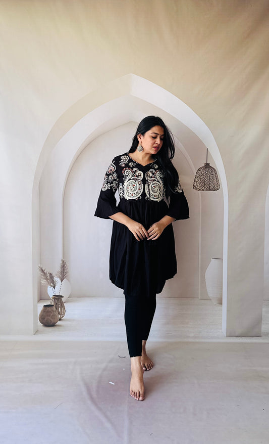 Black ethereal cotton kurti