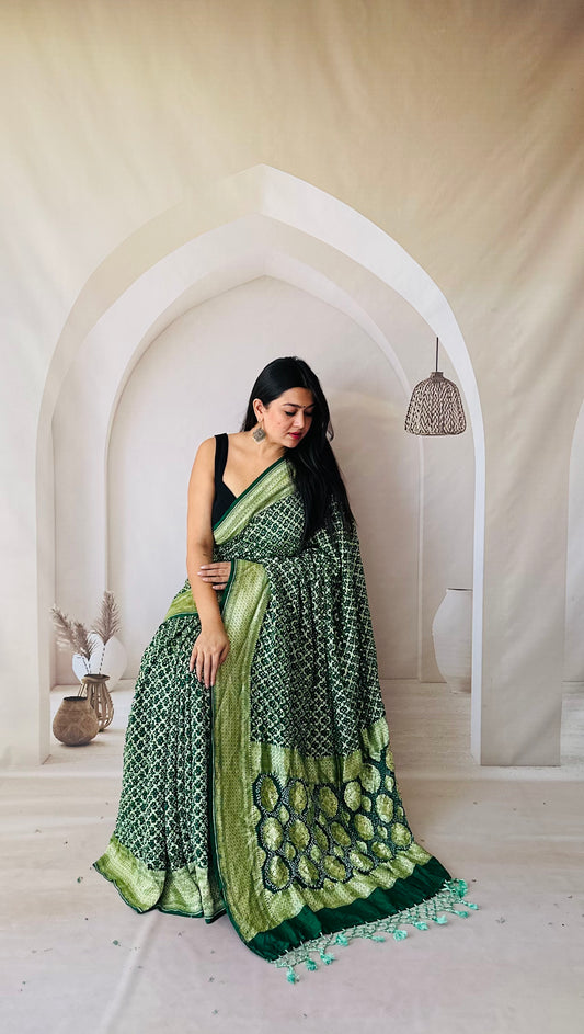 Green Jali Banarasi Bandhani Saree