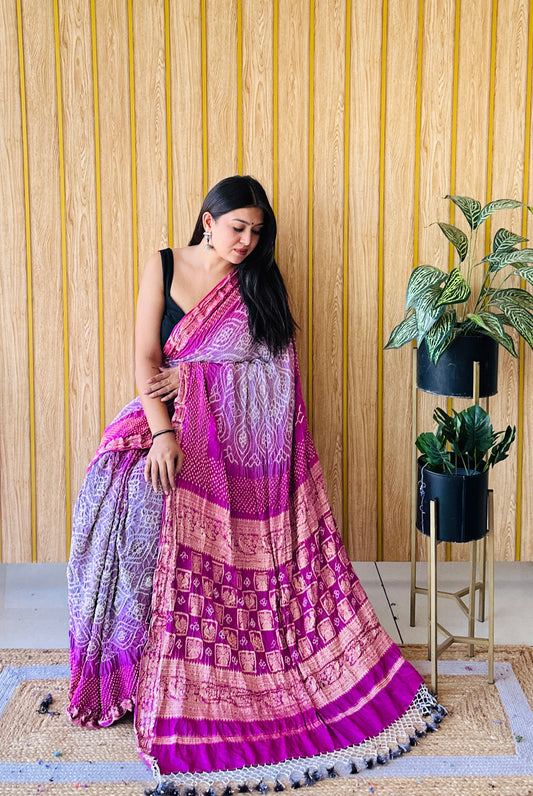 Royal bloom light -dark lavender bandhani saree