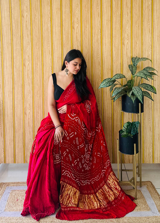 kasumbo red and hot pink bandhani saree