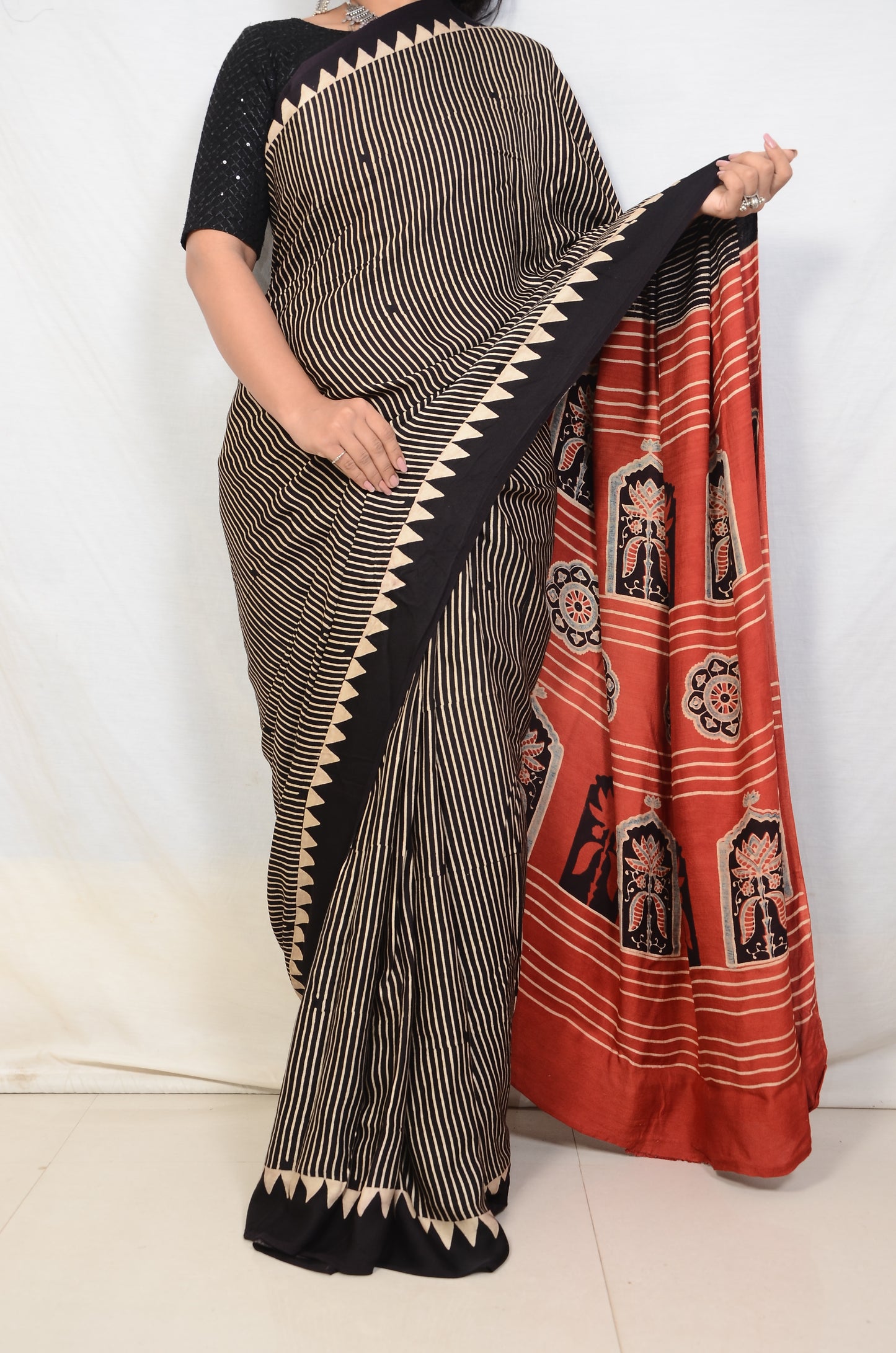 Nomadic beauty Marun and Black Ajarakh block print saree