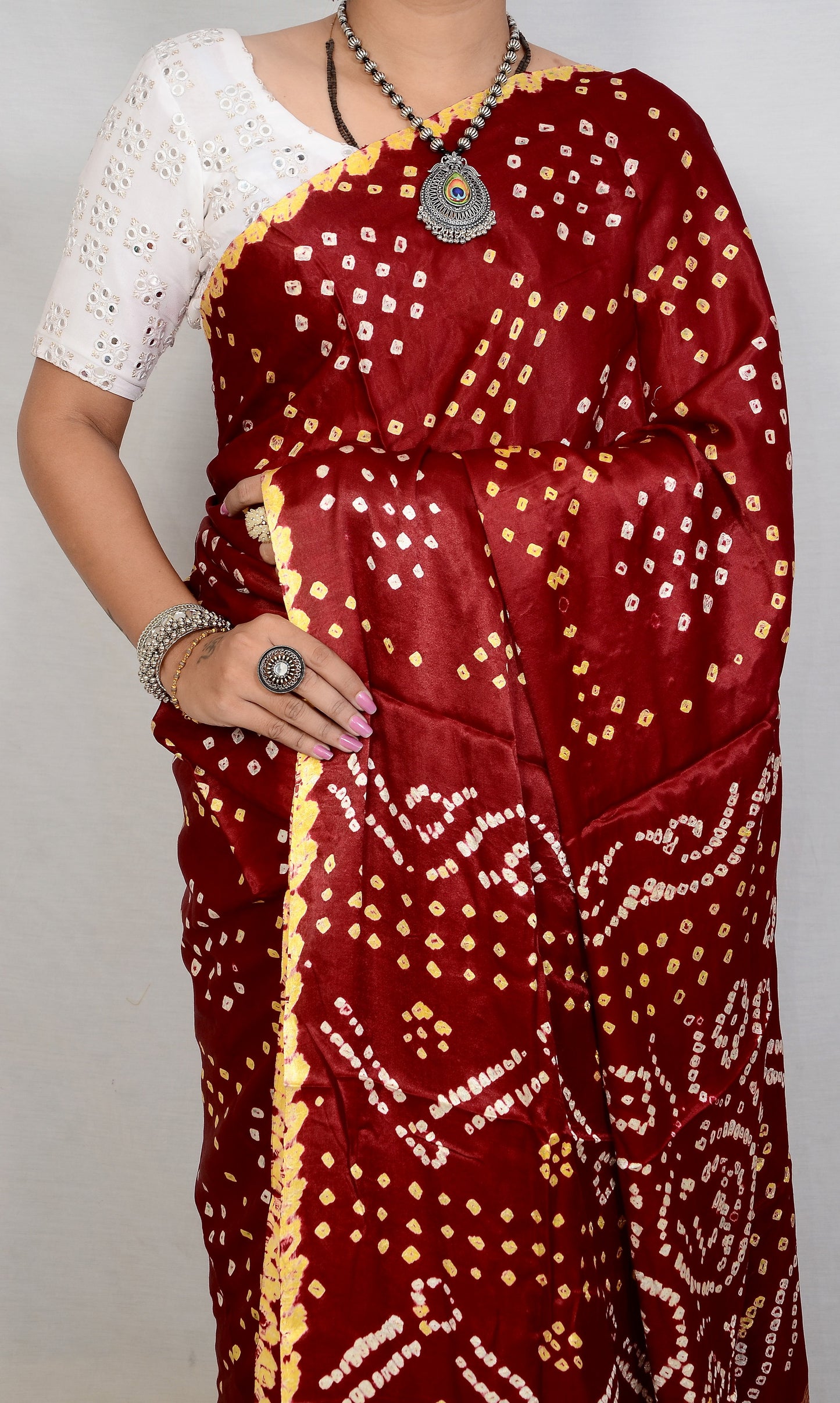 "Red Circle Design Modal Silk Bandhani Saree with Edging – Handcrafted Elegance"