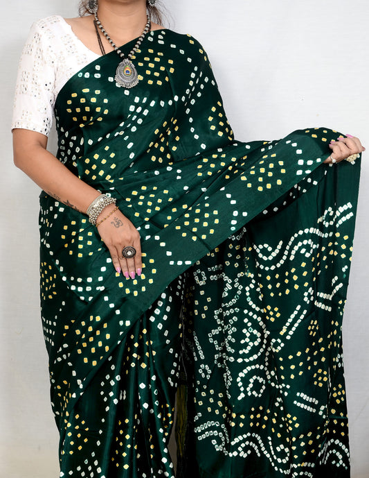 "Elegant Circle Motif Bandhani Saree in Modal Silk"