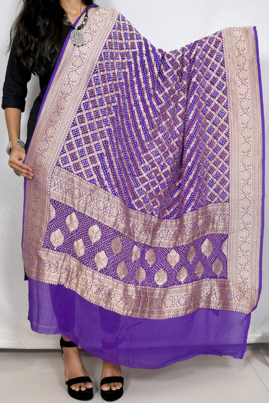 Aabha – Purple Khaddi Georgette Bandhani Dupatta with Tested Zari
