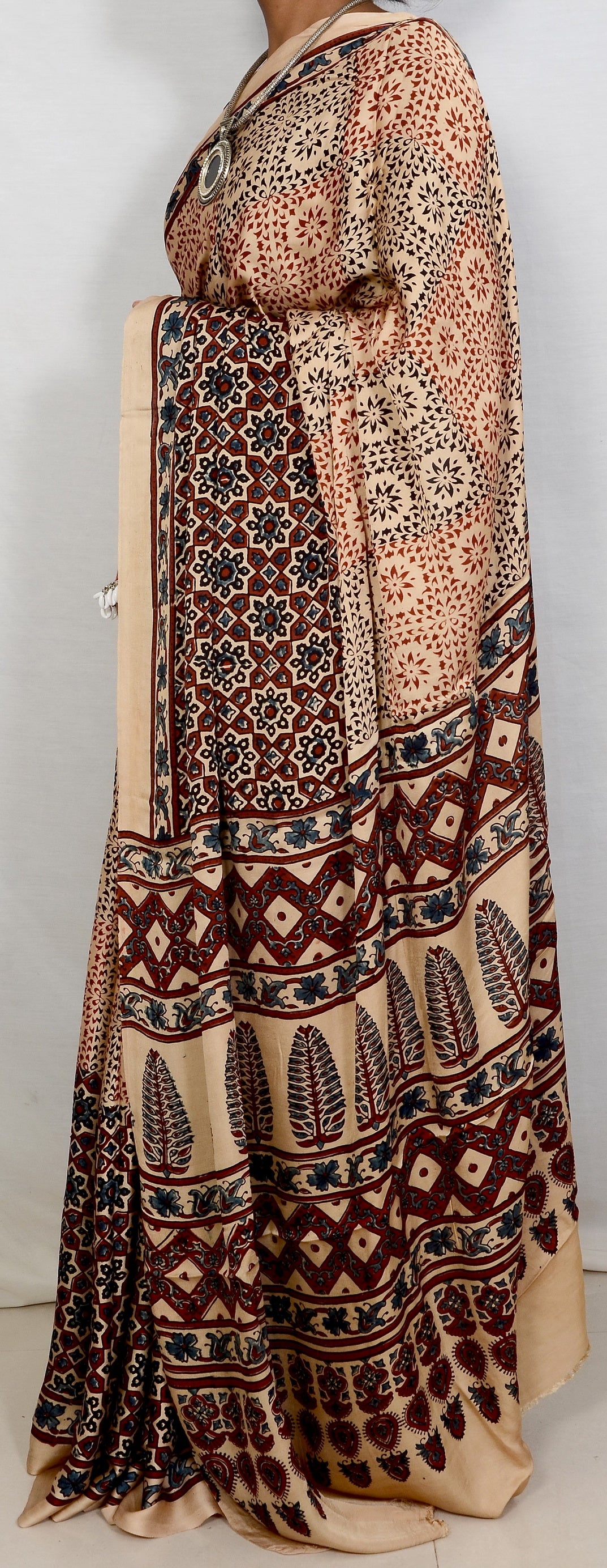 "Ivory Whisper – White Ajrakh Modal Silk Saree"