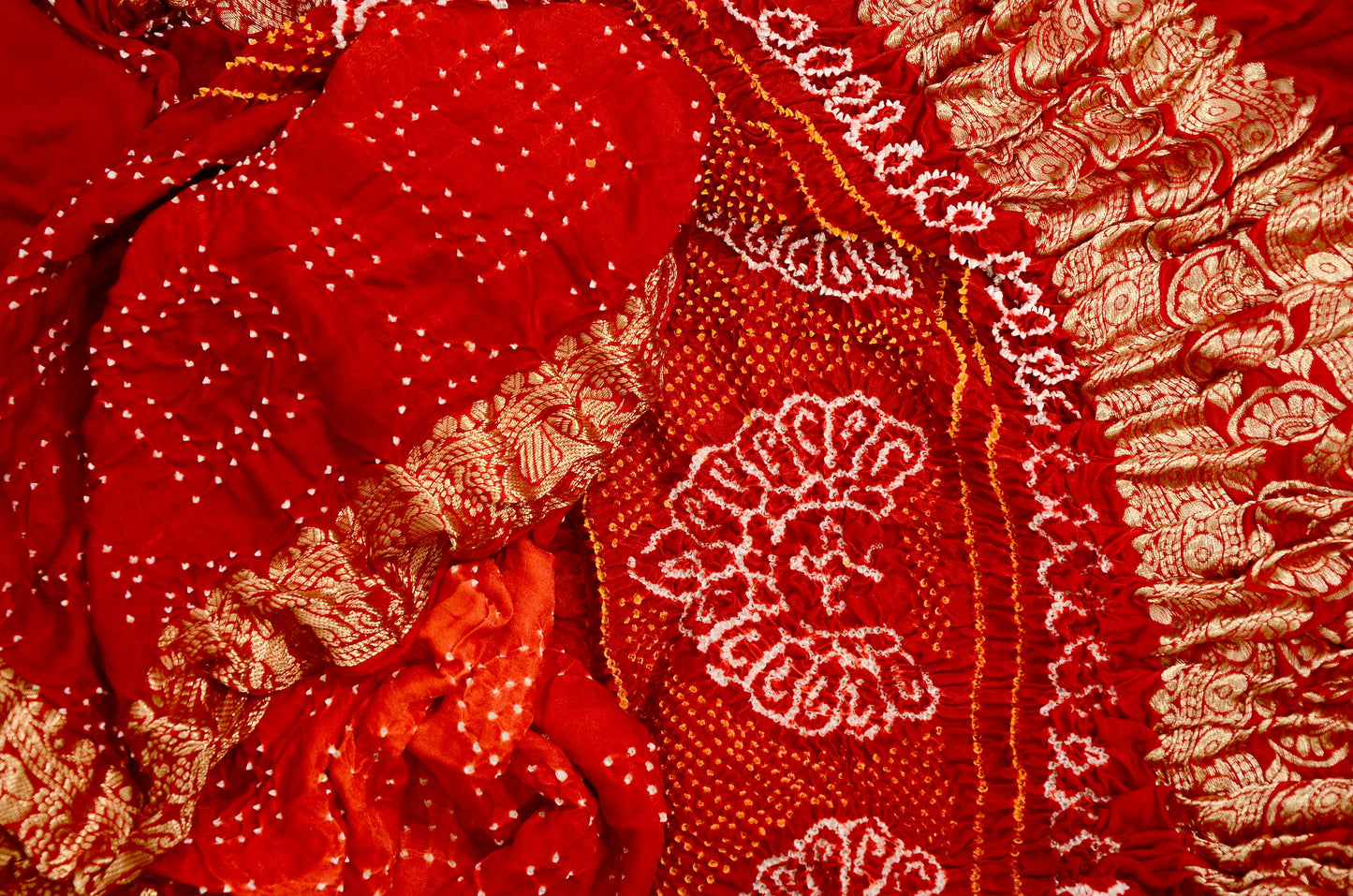 Handcrafted Pure Gajji Silk Bandhani Dupatta – Red & Orange Rai Bandhe