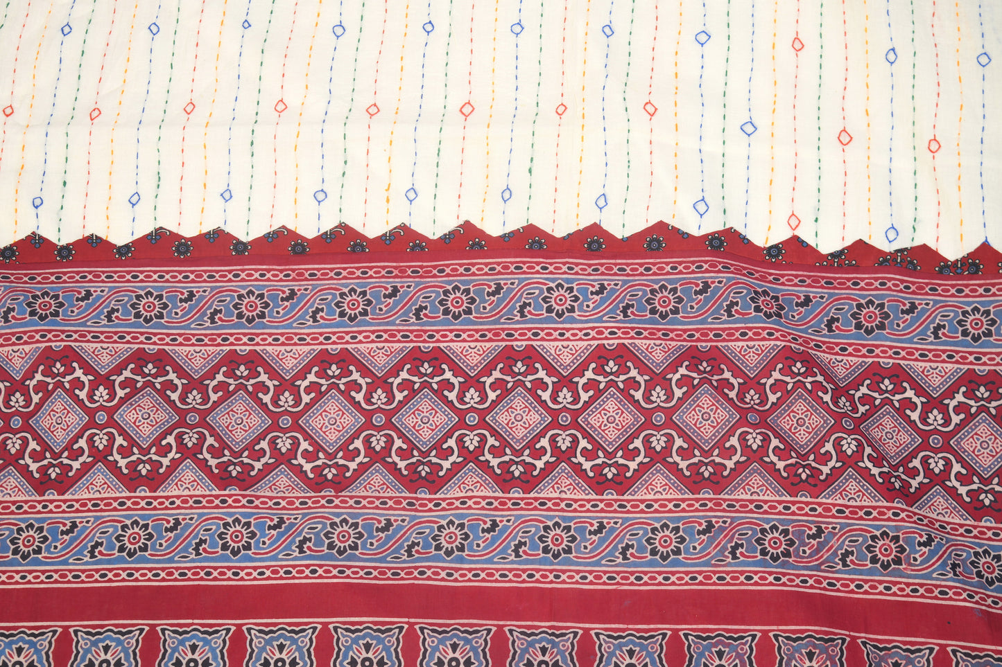 Regal wrap Ajarakh white and maroon cotton dupatta