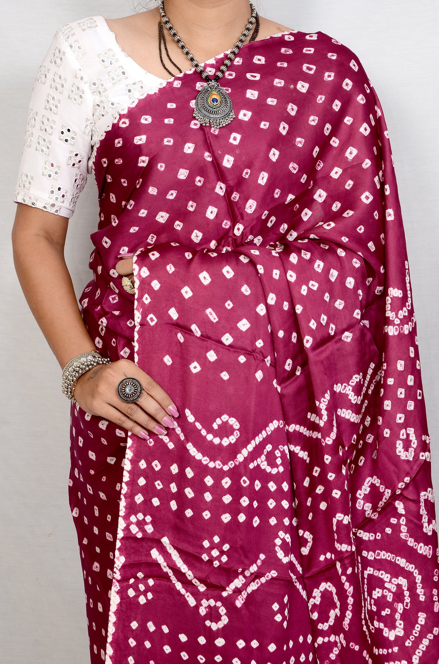 Magenta dani saree with edges