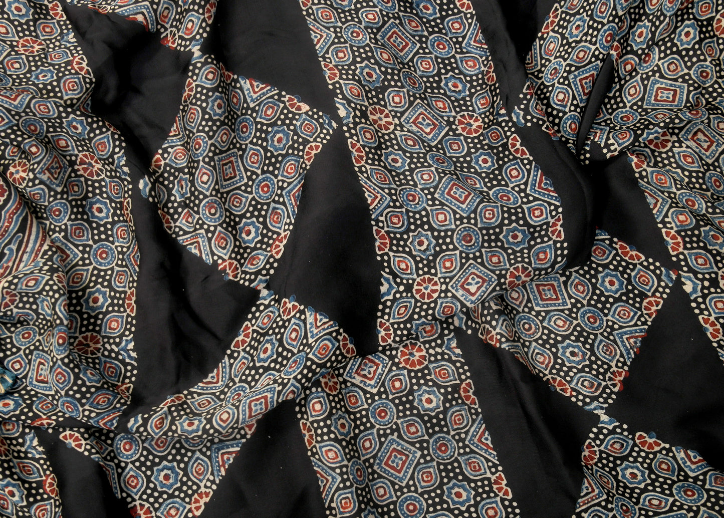Regal wrap Ajarakh black dupatta
