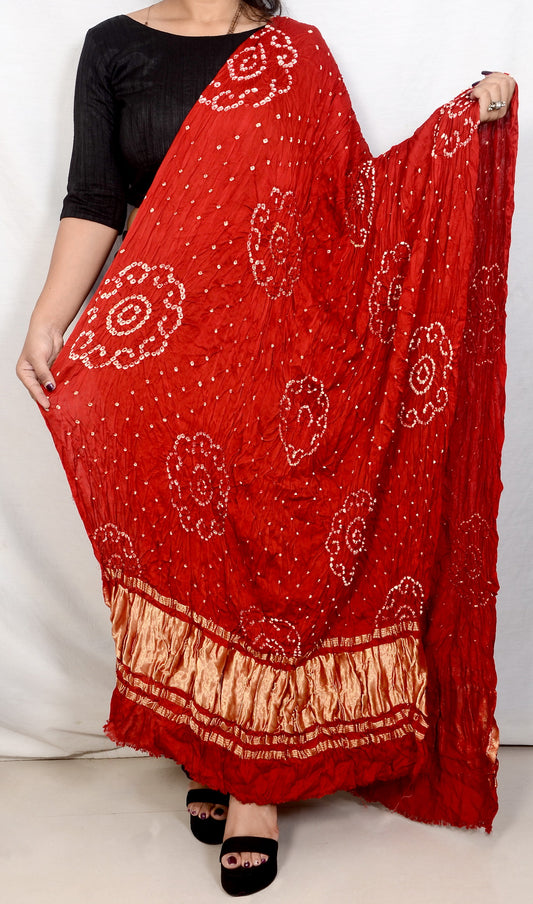 Cloud pattern red modal dupatt