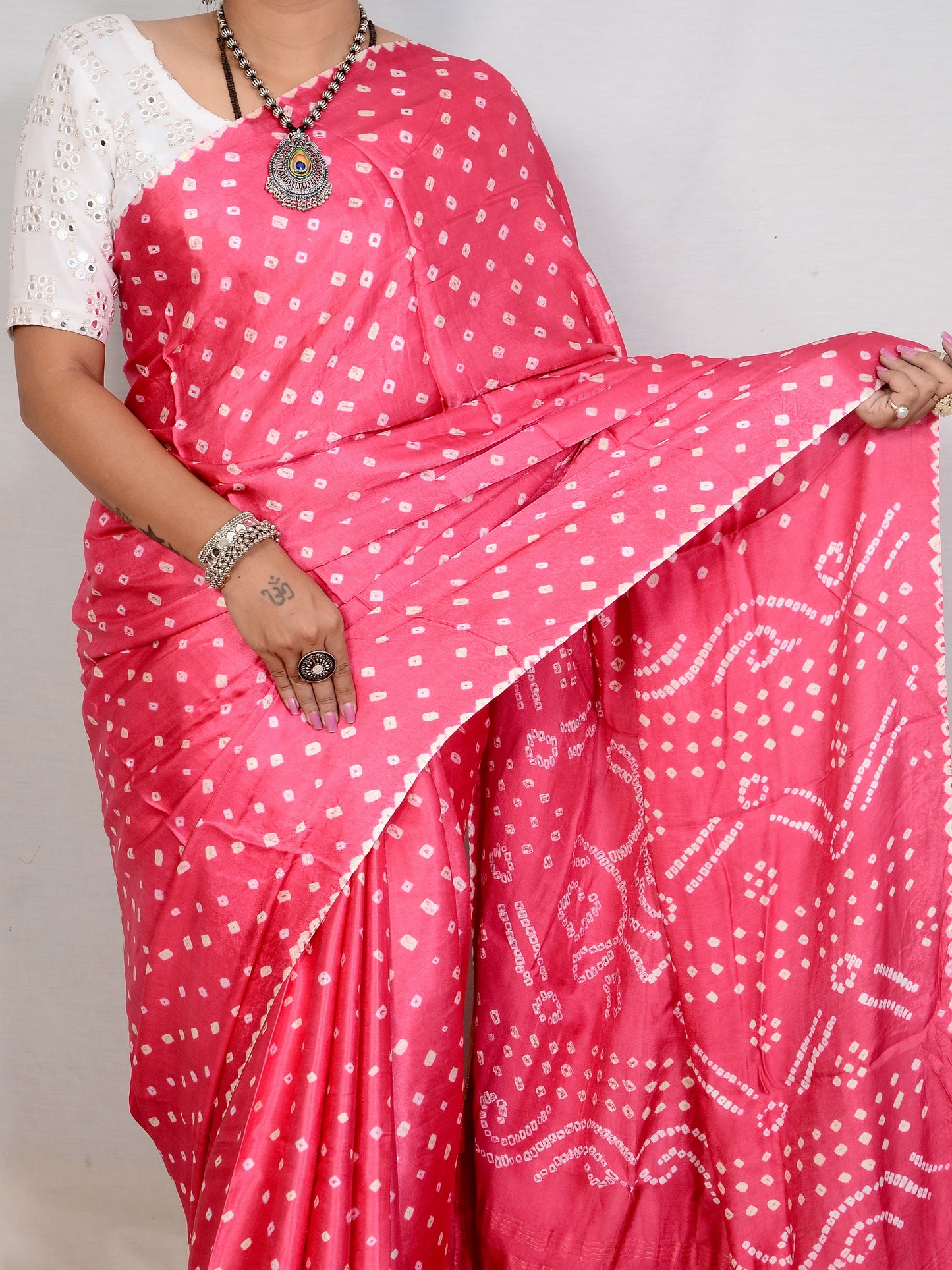 Pink dani saree with edges
