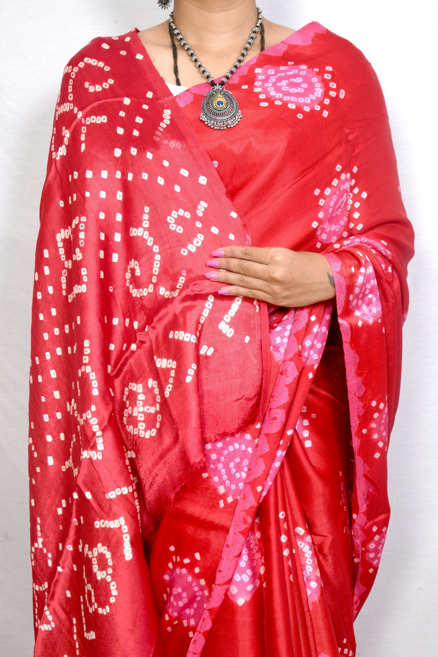 Gulaab Sindoor – Red & Hot Pink Gulti Bandhani Saree in Modal Silk