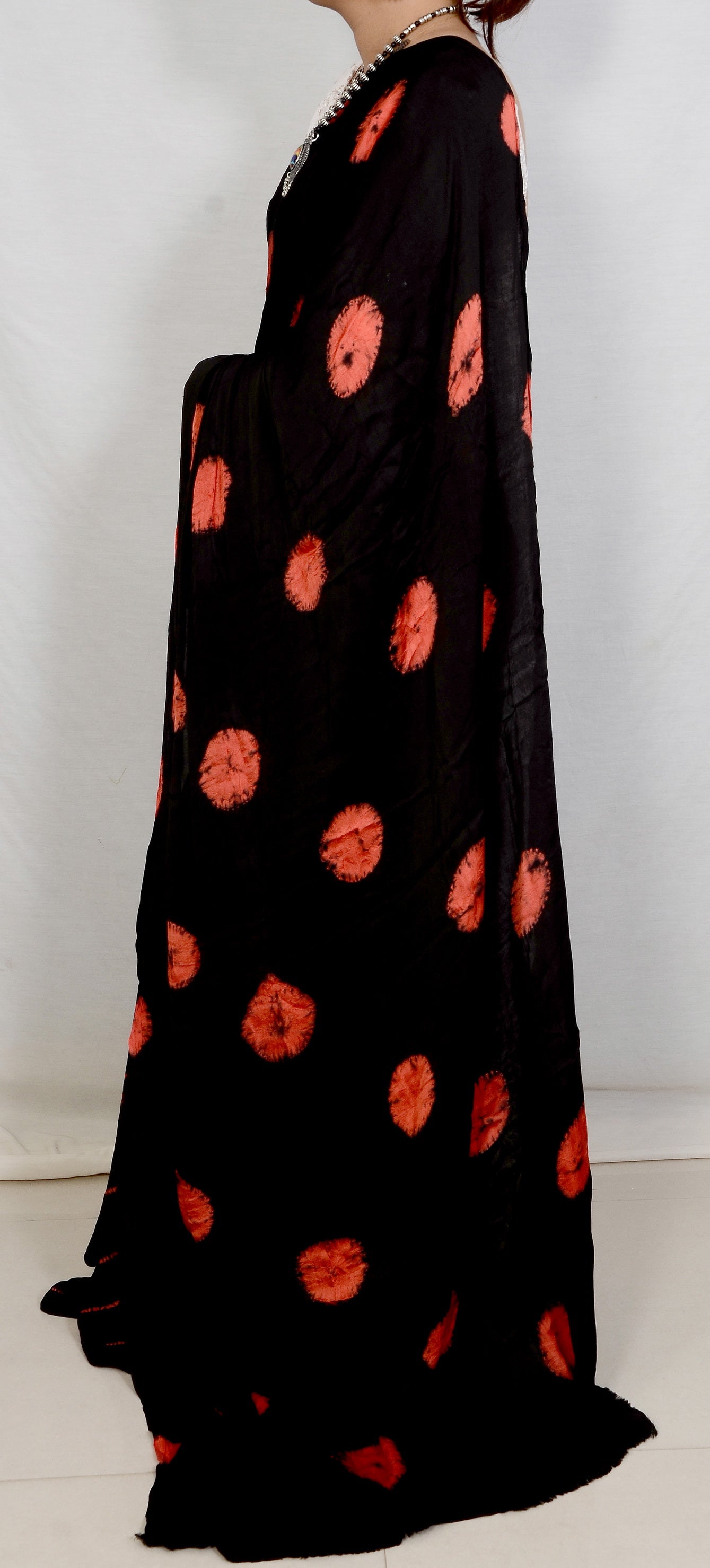 Serene Drape Black bandhani saree